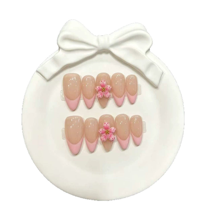 Decorative Floral Touch Press-On Nail Set