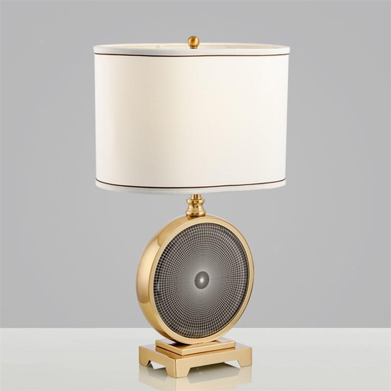 Stylish Retro-Inspired Table Lamp
