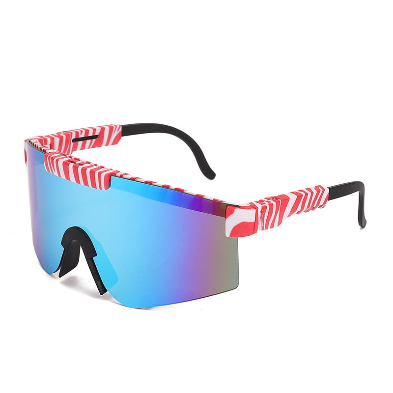 Women's Sporty Statement Sunglasses in Modern Design Stornfield