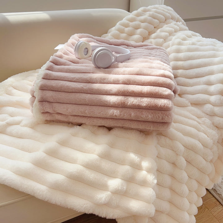 Women Super Soft Plush Blanket with 3D Structure Stornfield