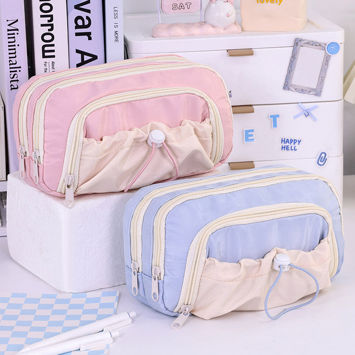Multifunctional Cosmetic Pouch With Multiple Compartments And Practical Zipper Stornfield