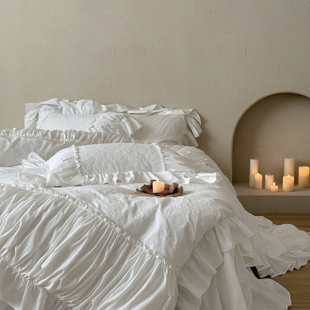Boho Cotton Eyelet Embroidered Ruffled Duvet Cover Set with Hidden Closure & Frilled Shams