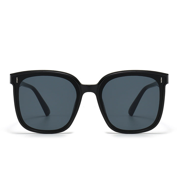 Women's fashion sunglasses with protective UV filter and elegant design Stornfield
