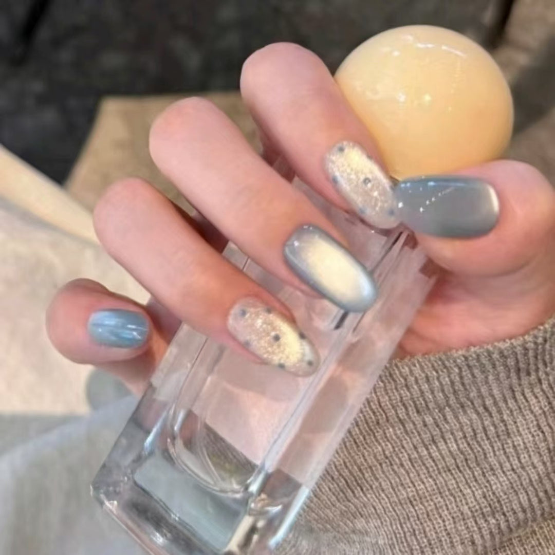 Stylish Press-On Nail Wraps Stornfield