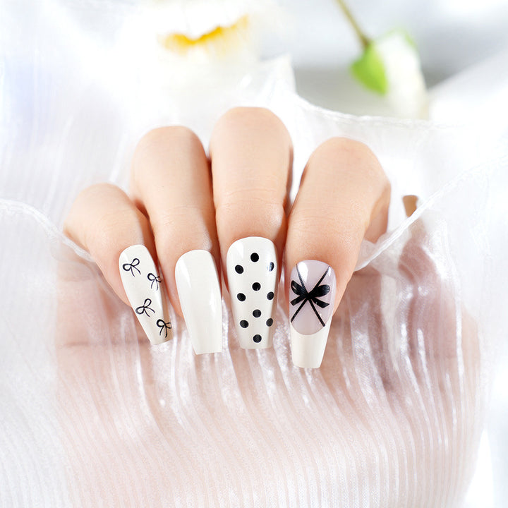 Elegant Press-On Nail Art Set Stornfield