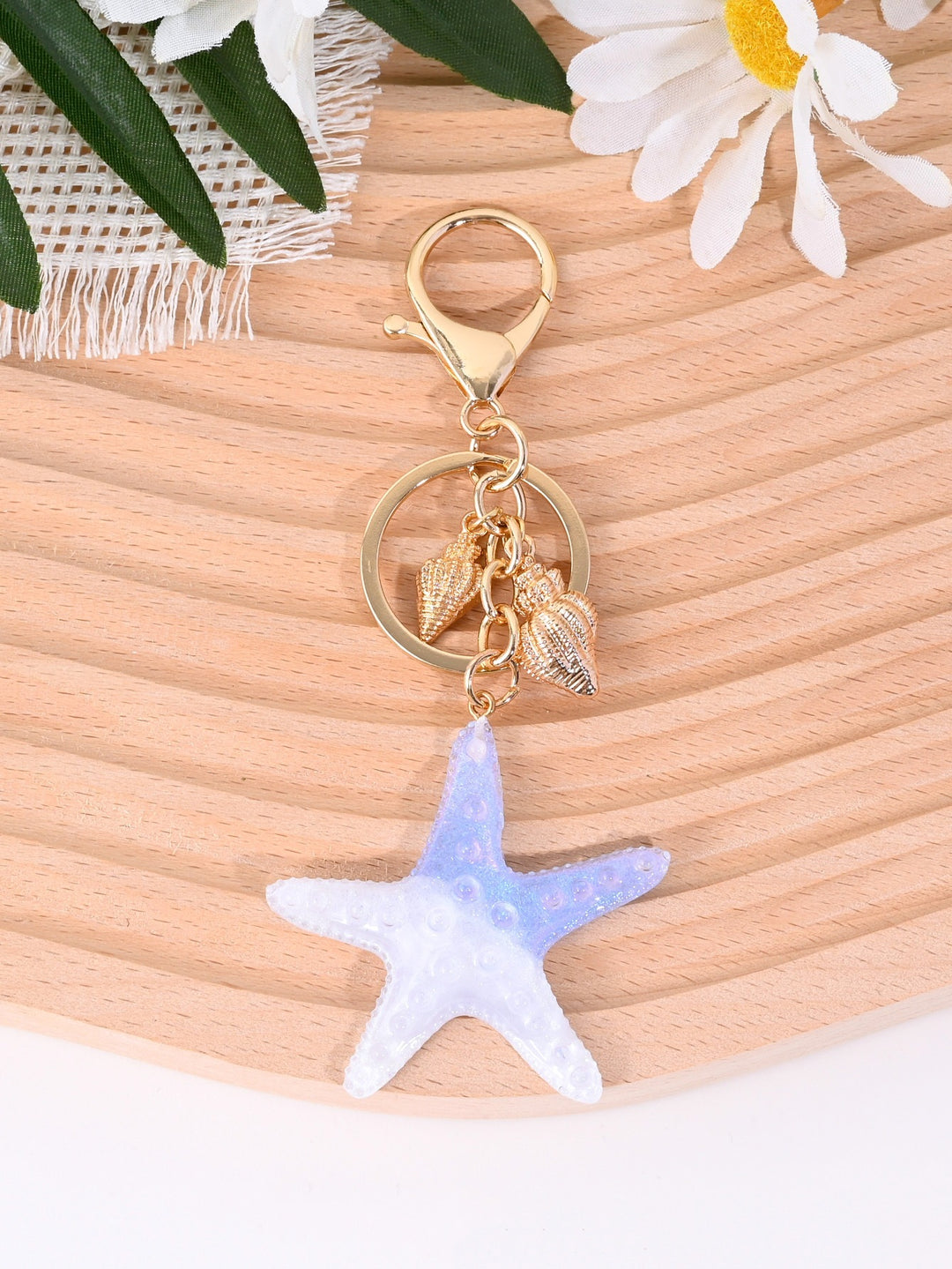 Keychain with Maritime Star Motif Stornfield