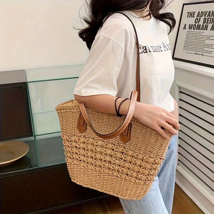 Natural basket bag with elegant leather handles Stornfield