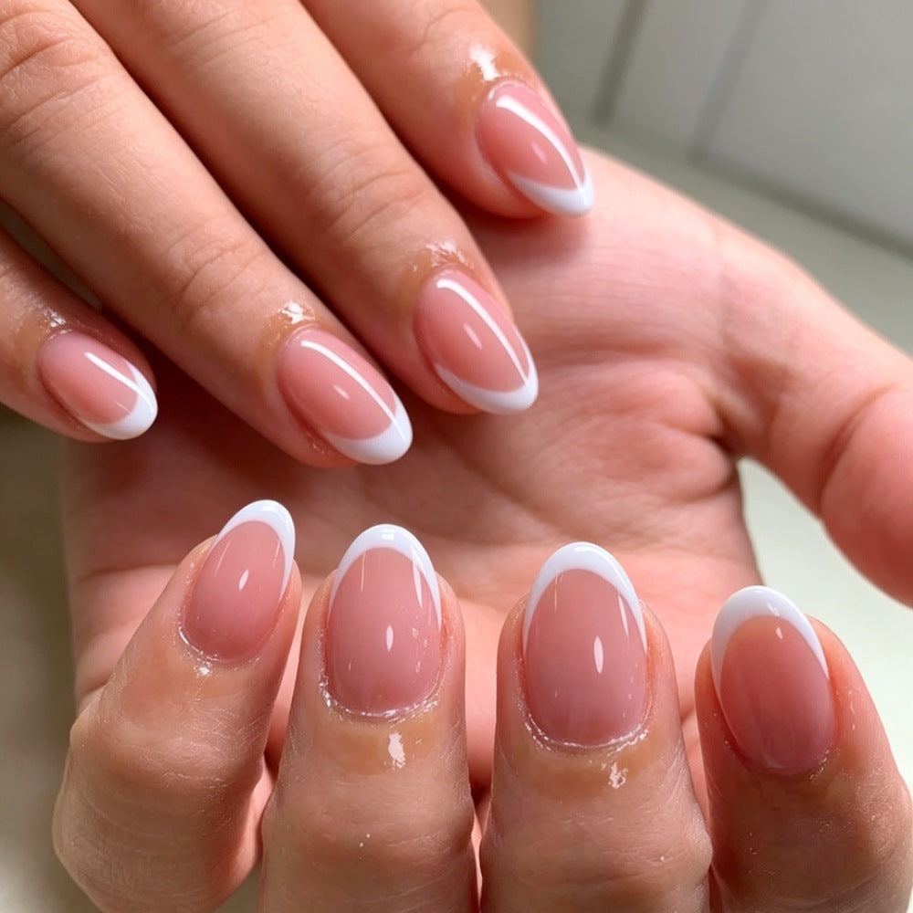 Festive Seasonal Nail Art Enhancements