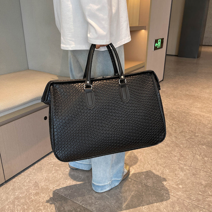 Elegant Handbag with Structured Design Stornfield