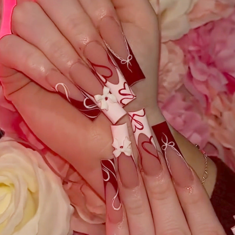 Decorative Heart-Themed Press-On Nails Stornfield