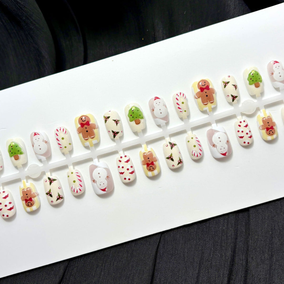 Decorative Seasonal Press-On Nail Set