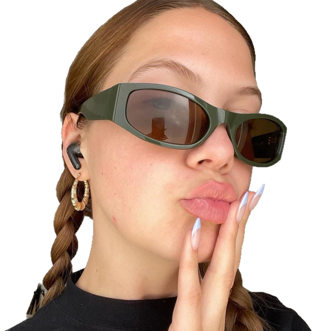 Women’s fashionable sunglasses with aerodynamic design Stornfield