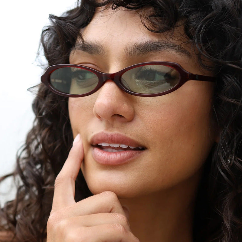 Ladies elegant sunglasses in stylish oval design Stornfield