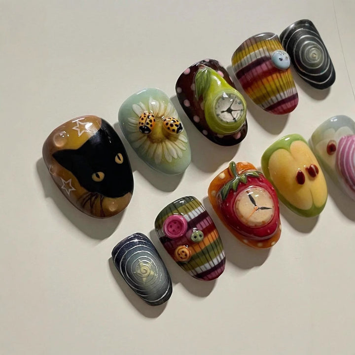 Artistic Ocean-Themed Press-On Nail Art Stornfield