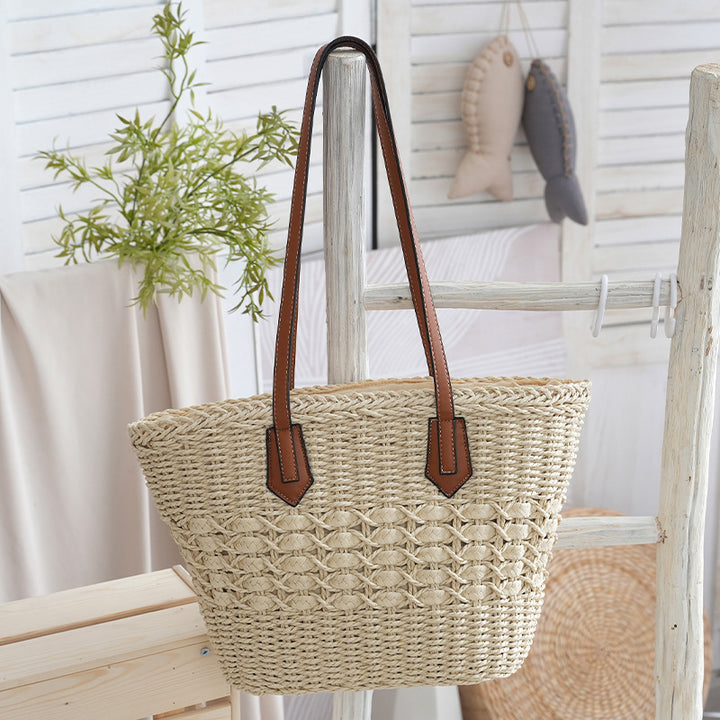 Handmade shopping and beach bag made from natural materials Stornfield