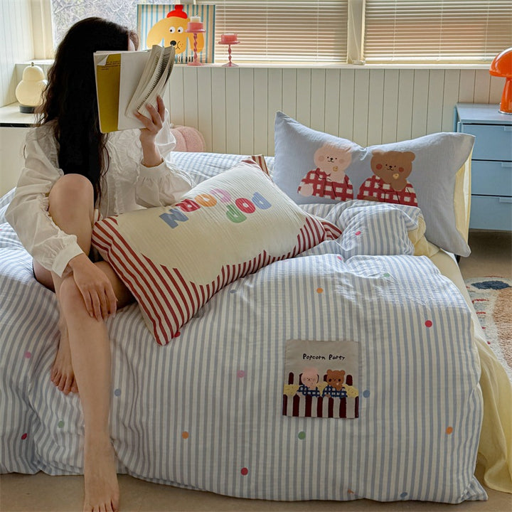 Striped Cotton-Blend Lightweight Reversible Comforter with Playful Dot Accents