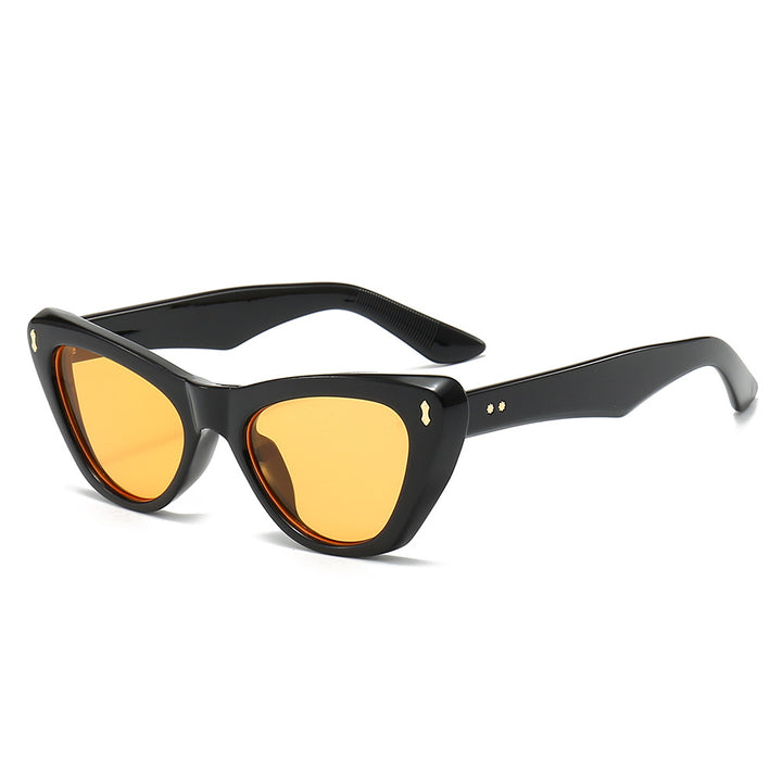 Ladies Cat-Eye Sunglasses with Elegant Accentuated Frame Stornfield