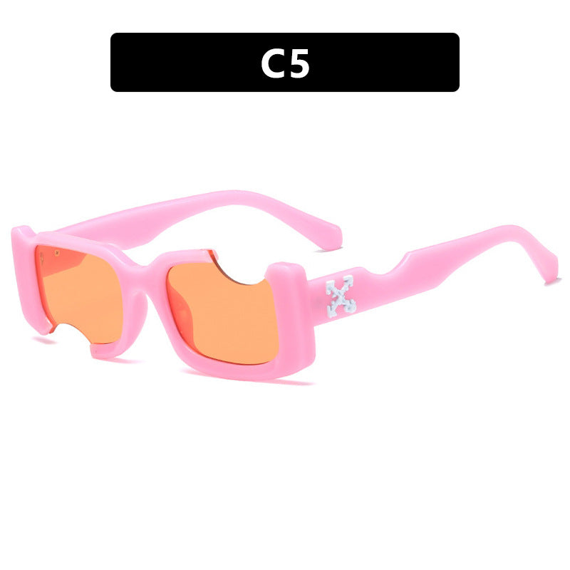 Ladies fashionable sunglasses with distinctive design and sturdy plastic frame Stornfield