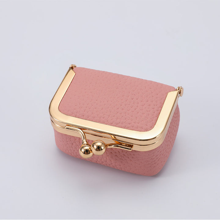 Elegant Vintage Clutch Stornfield