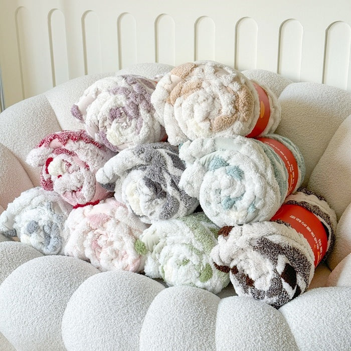 Luxurious Plush Fleece Throw Blanket