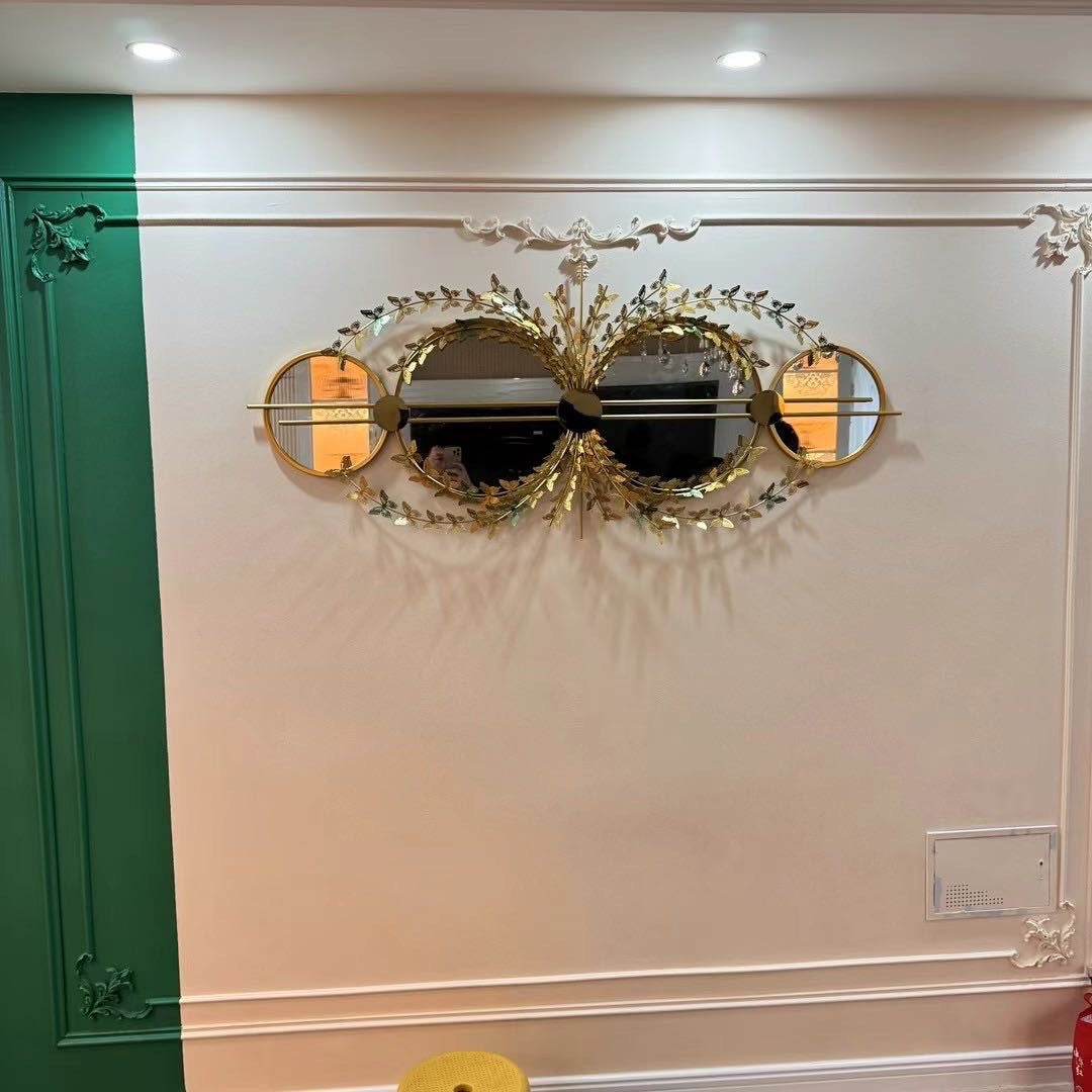 Elegant Botanical Wall Mirror with Decorative Floral Accents Stornfield