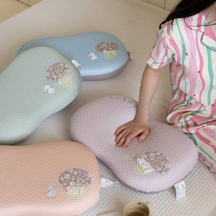 Contoured Breathable Support Pillow for Toddlers
