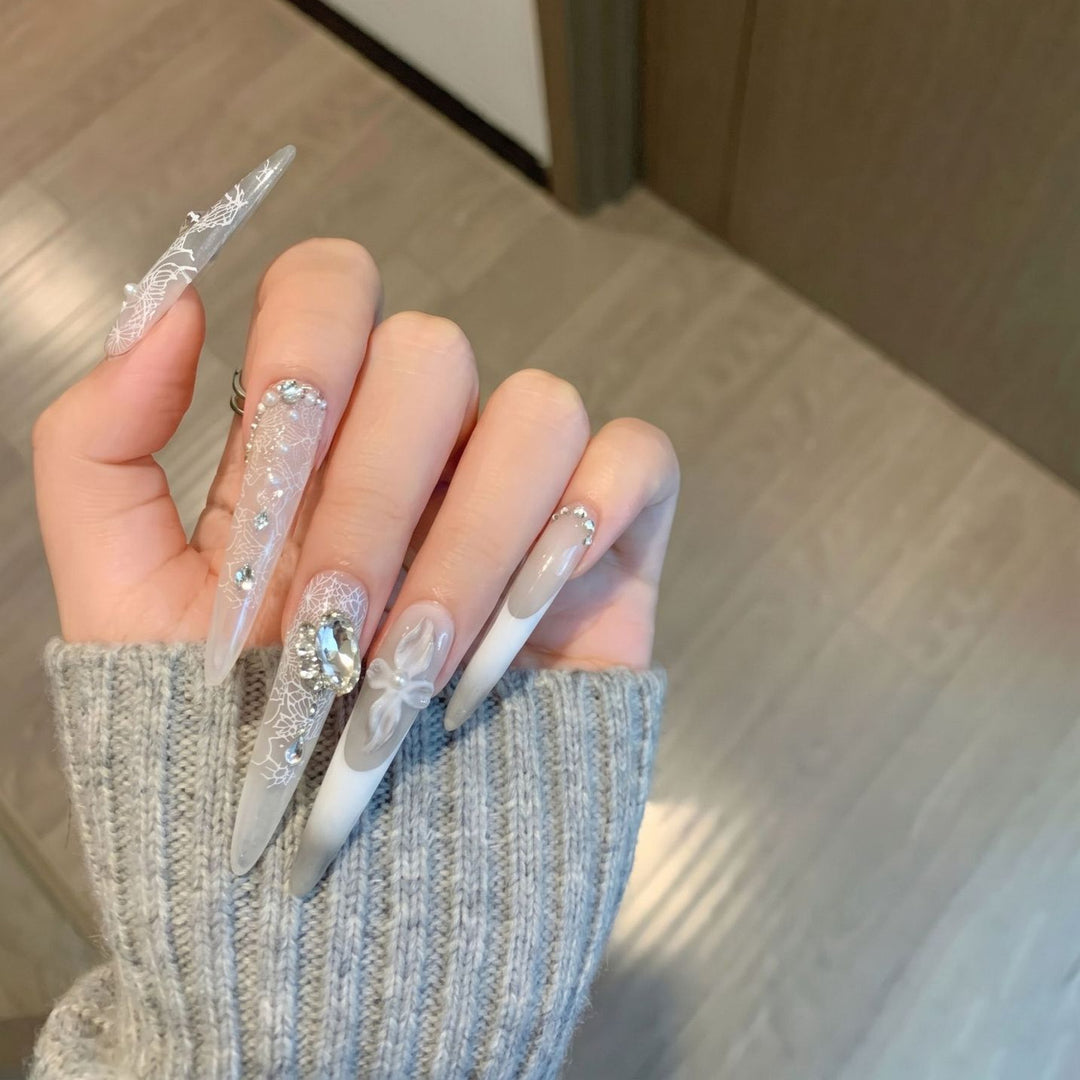 Decorative Stiletto Press-On Nail Art Set with Elegant Lace and Gemstone Accents Stornfield