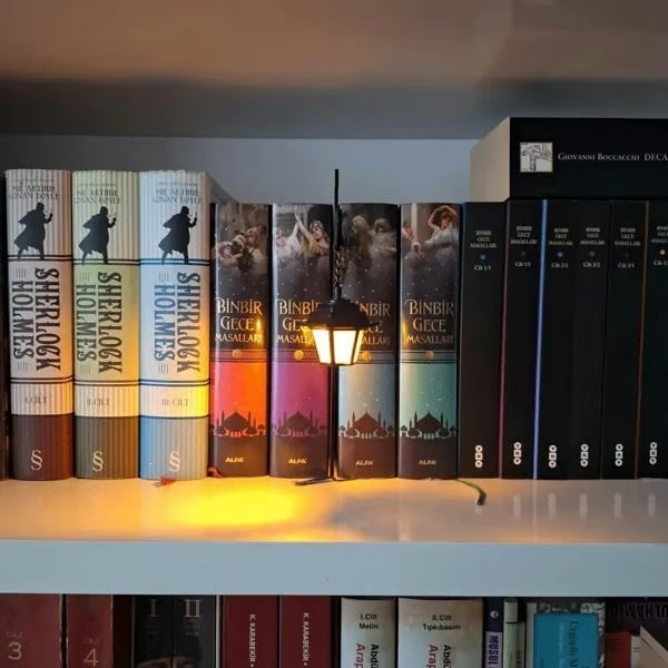 Decorative Ghost Reading Lamp Holder Stornfield