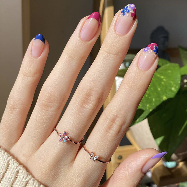 Floral Patterned Press-On Nail Set Stornfield
