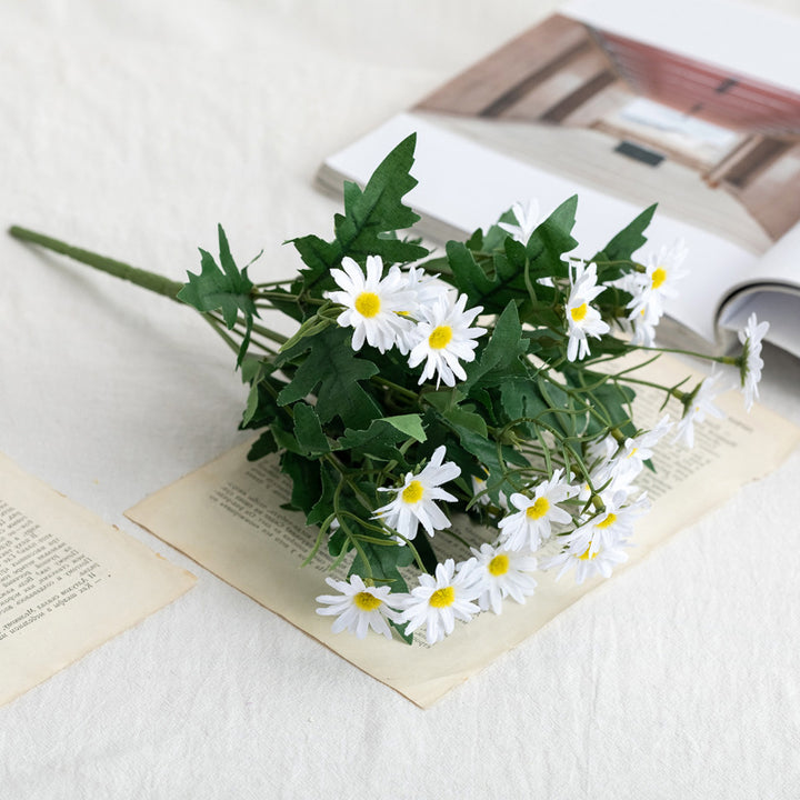 Lifelike Daisy Flower Stem Arrangement