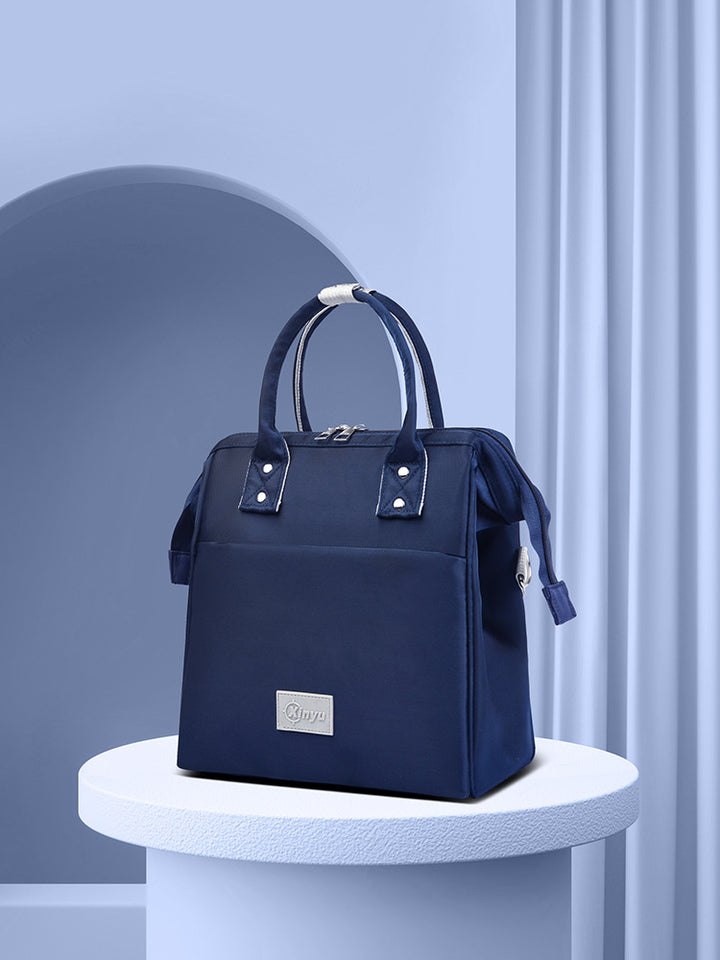 Versatile Travel Tote Stornfield