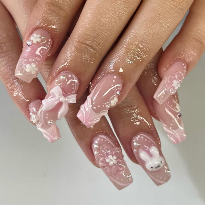 Elegant artificial nails with floral accents Stornfield