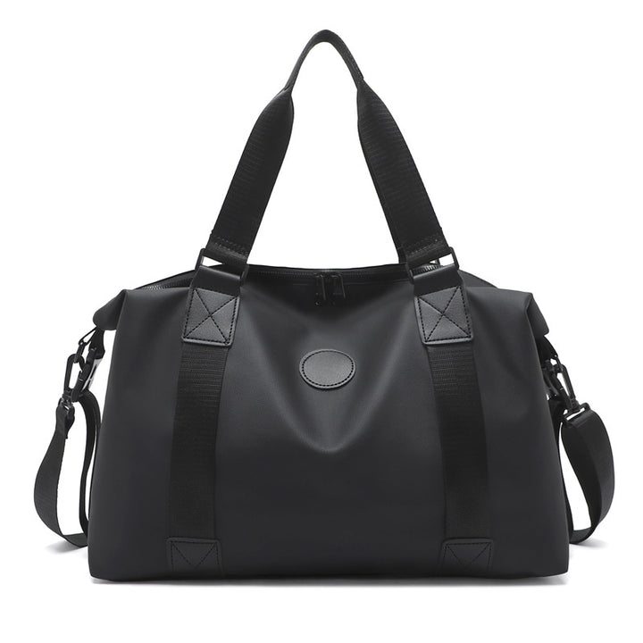 Sporty travel bag with sealed zipper and adjustable shoulder strap Stornfield