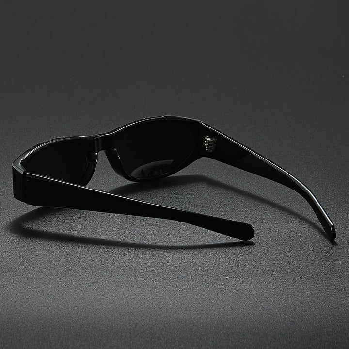 Ladies elegant fashionable sunglasses with lightweight frame Stornfield