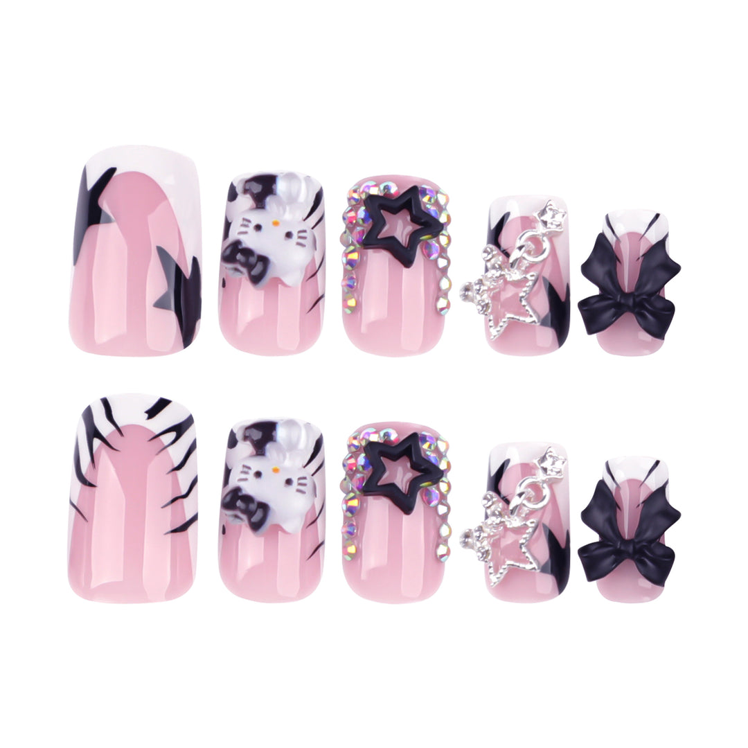 Artful nail extensions with trendy 3D applications Stornfield