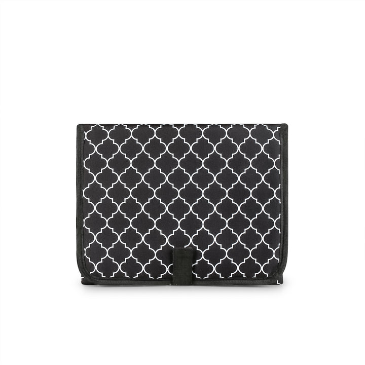 Organizer with Versatile Interior Compartment System Stornfield