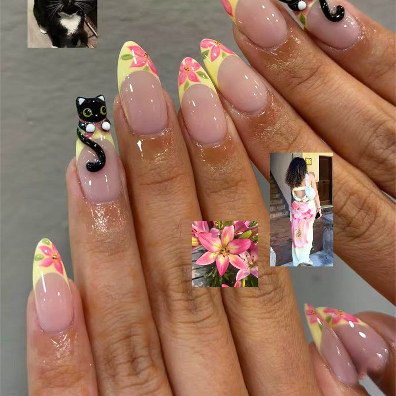 Artistic Cat-Themed Press-On Nail Tips Stornfield