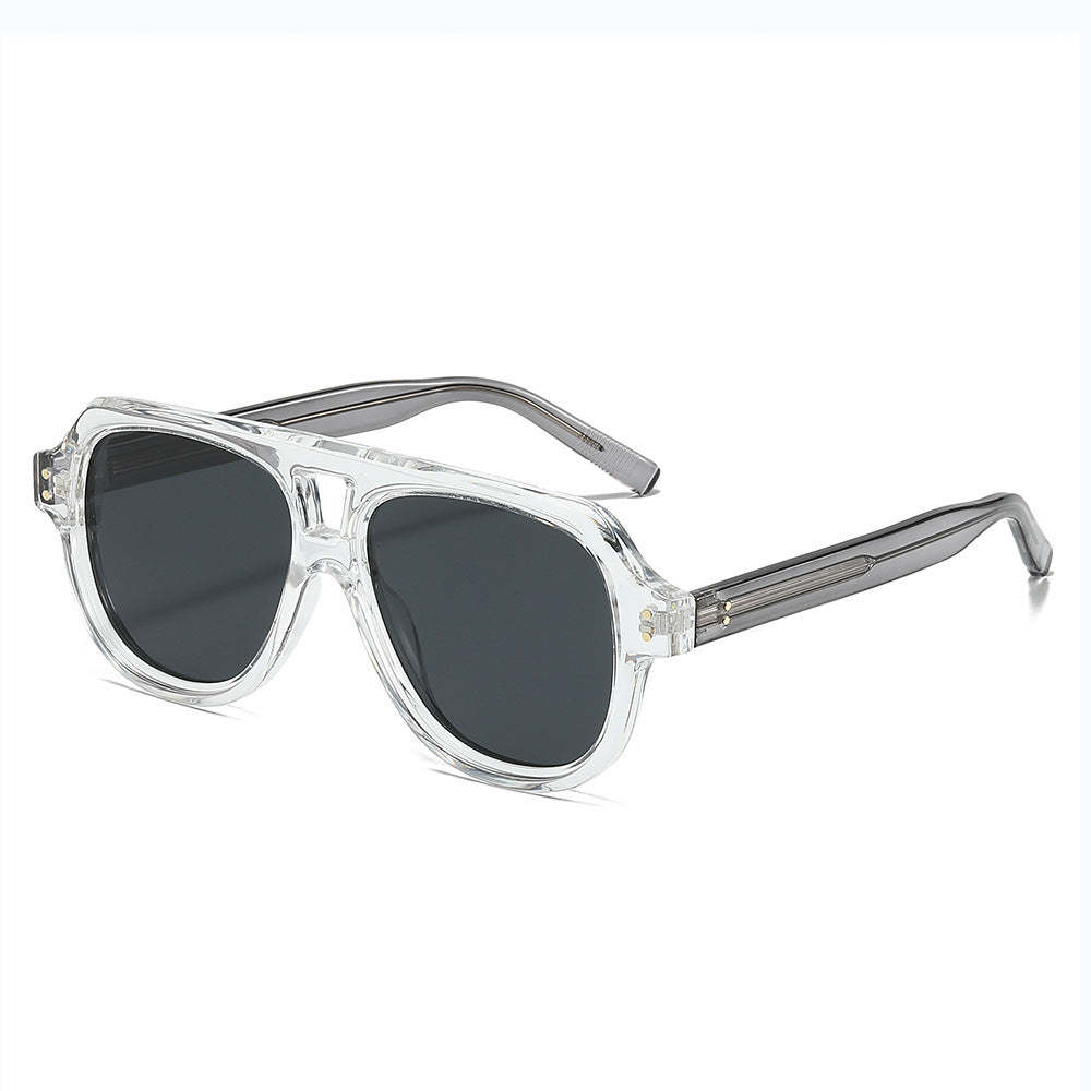 Retro-Inspired Tortoise Shell Frame Sunglasses Stornfield