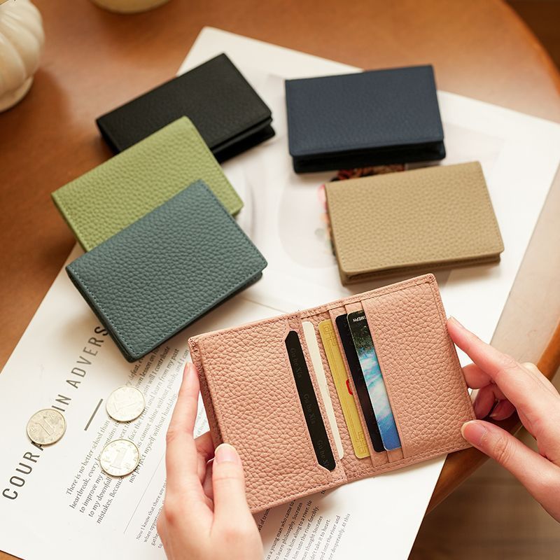 Luxurious Textured Leather Card Holder