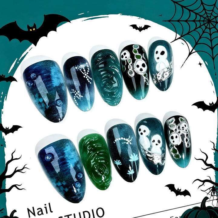 Creative Halloween-Themed Press-On Nail Set