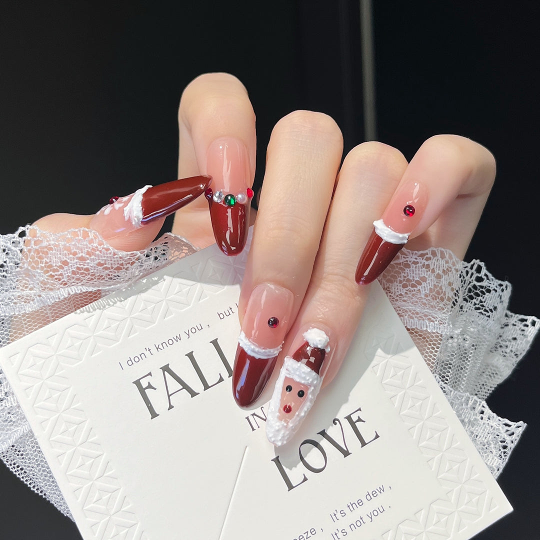 Festive Character-Themed Press-On Nail Art Stornfield
