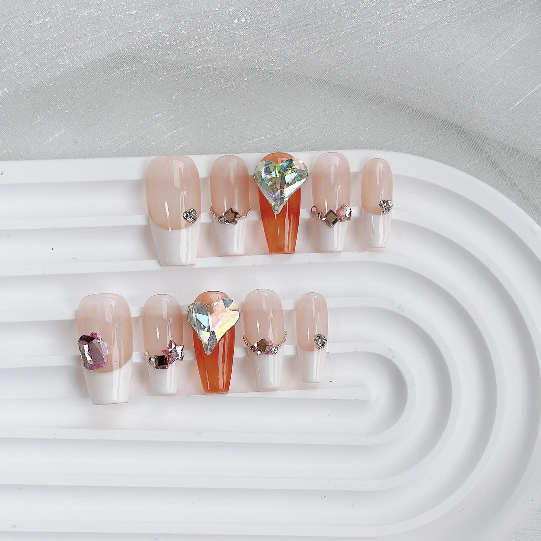 Glamorous Decorative Press-On Nail Art Set with Iridescent Gems