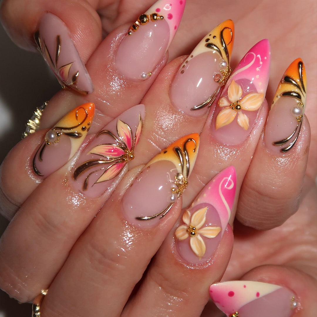 High-Design Floral Nail Art Extensions Stornfield