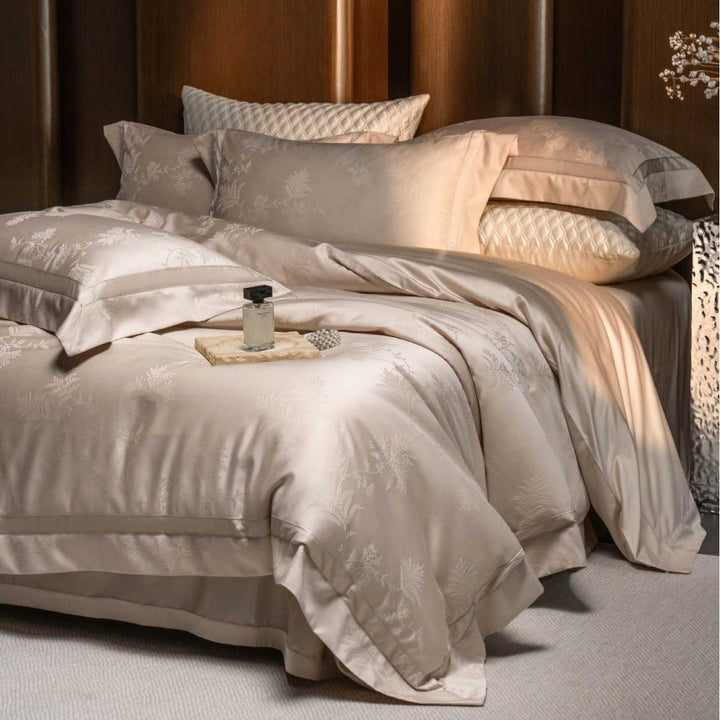 Luxury Jacquard Satin Duvet Cover Set with Botanical Embossed Weave and Oxford Pillow Shams