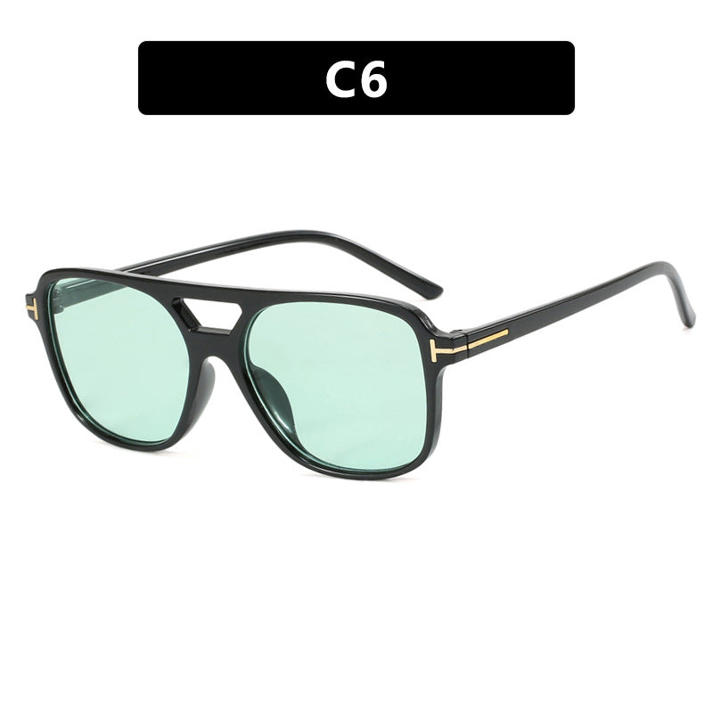 Women trendy square sunglasses with detailed frame Stornfield