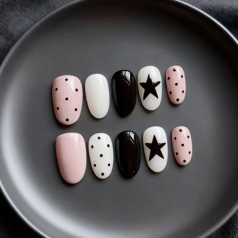 Whimsical Bunny-Themed Press-On Nail Art Set Stornfield