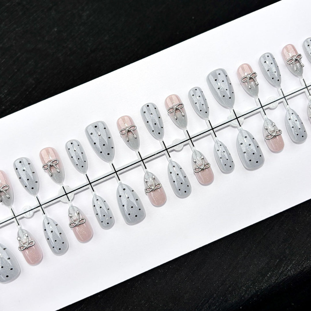 Elegant Polka Dot and Lace Press-On Nail Set