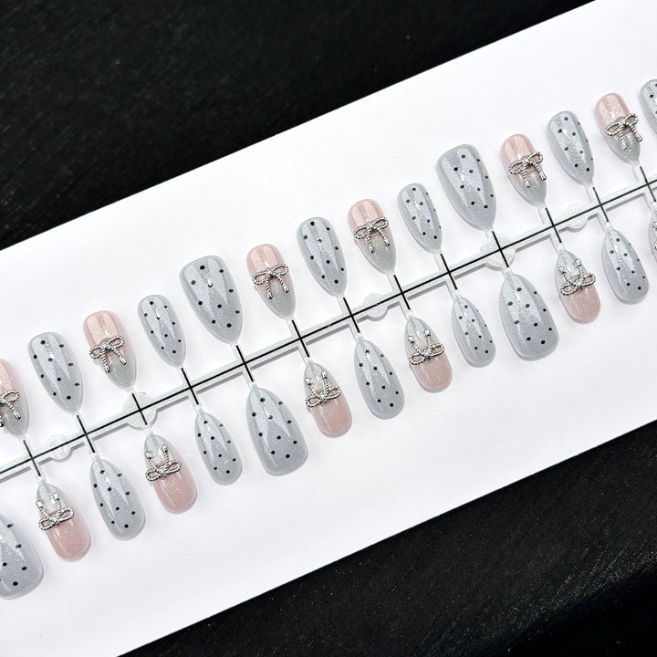 Elegant Polka Dot and Lace Press-On Nail Set