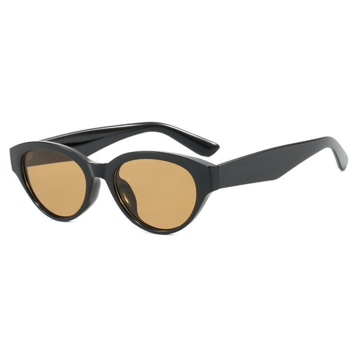 Women's Cat-Eye Sunglasses with protective UV filter and elegant frame Stornfield