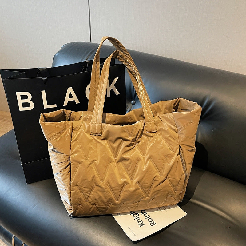 Practical Travel Bag With Structured Outer Material Stornfield